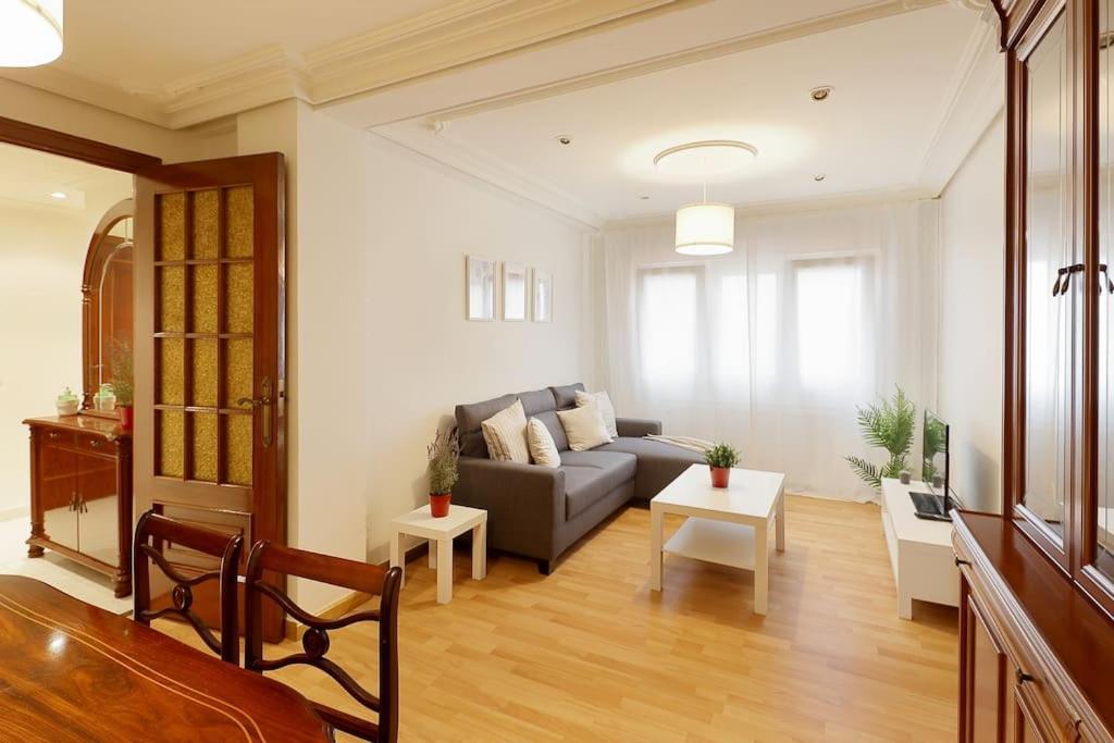 621B Acogedor Apartamento Oviedo Kültér fotó